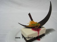 Quick Fix: Brownie cheese cake with strawberry compote