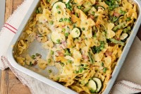 One-dish ham and vegetable pasta bake