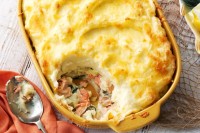 Salmon & dill pie