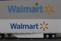 Wal-Mart appoints Walton family member as vice chairman