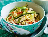 Quick chicken noodle salad