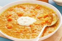 Curried lentil and pumpkin soup