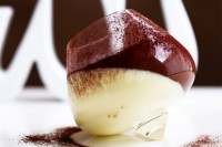 White & dark chocolate mousse