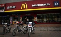 Free food as China TV expose puts retailers on guard