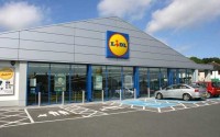 Lidl owner to be biggest grocery retailer in western Europe by 2018
