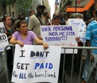 Wendy's shareholder meeting protested by fast-food employees and farmworkers