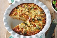 Broccoli and tuna rice pie