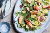 Trout salad with asparagus and fennel