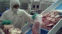 Shanghai meat supplier for McDonald, KFC suspended for safety concerns