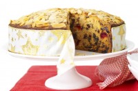 Almond & white-choc cake