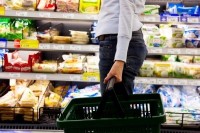UK retail sales growth slows in the year to January: CBI