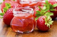Children's Preferences for Sweeter and Saltier Tastes are Linked