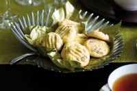 Cranberry and white chocolate shortbread