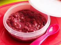 Berry and apple puree (age 9-10 months)