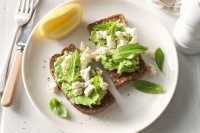 Avocado & feta smash on toasted rye