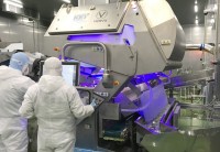 Digital sorter for fresh-cut leafy greens