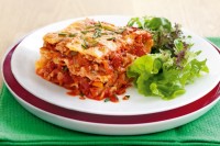 Chicken and vegetable pasta bake