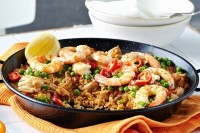 Paprika chicken and prawn paella