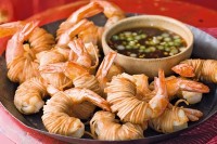 Soba noodle-wrapped prawns