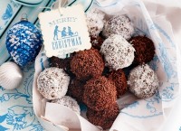 Christmas Baking: Rum balls