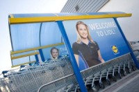 Lidl CEO Holland Steps Down Over "Unbridgeable" Strategy Differences