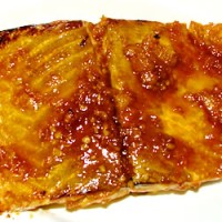 Sweet 'n' Hot Glazed Salmon