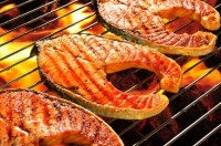 How to grill salmon and shrimp with no sticking